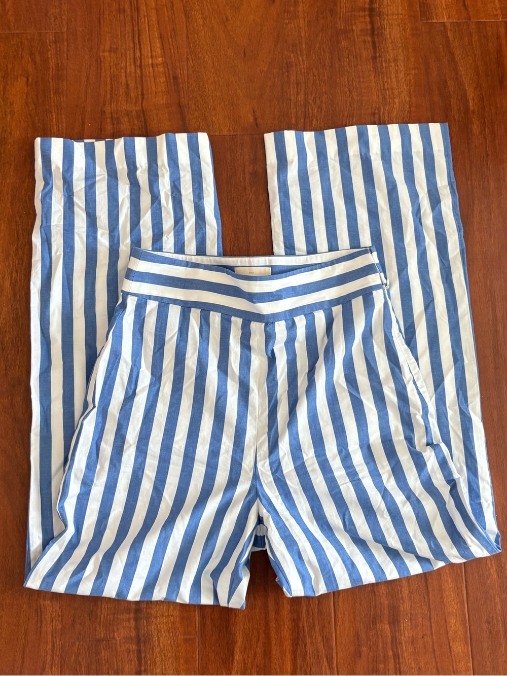 Sezane blue & white striped pants !